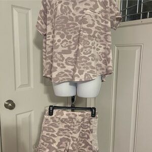 Two-Piece Leopard Print Loungewear Set in Blush Taupe